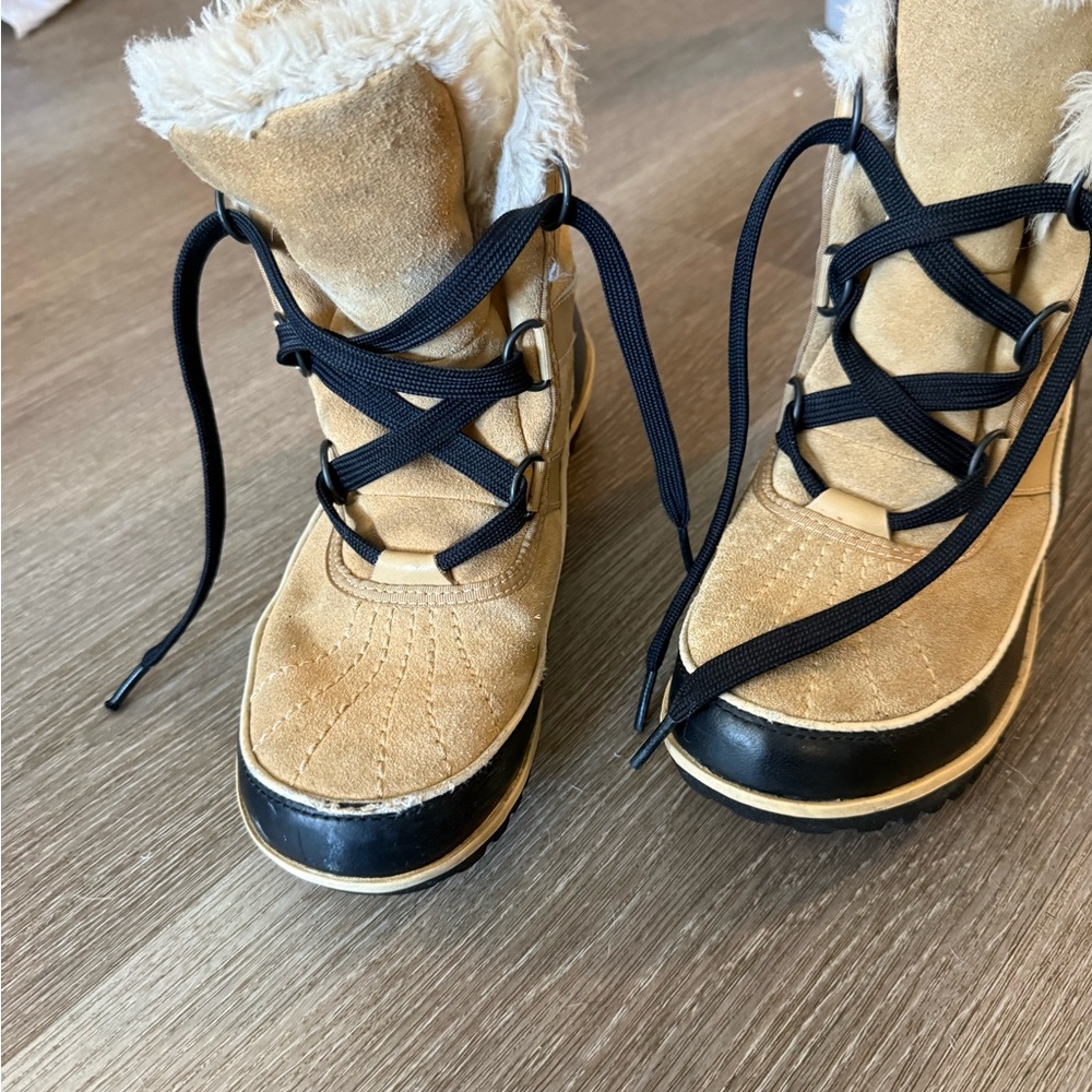 Sorel Tan Suede Faux-Shearling Lace-Up Winter Boots with Black Trim